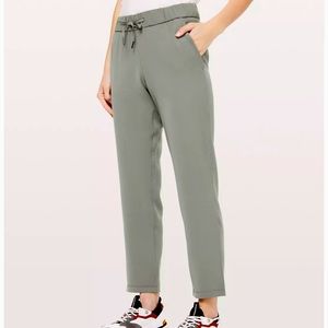 Lululemon On the Fly Pant